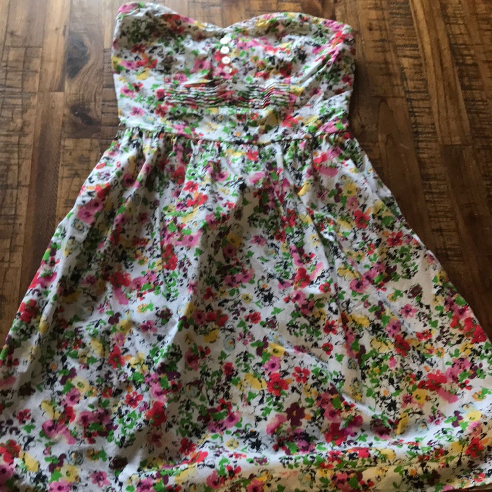 🎀Bebop floral dress🎀small 23 in